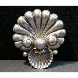 Vintage Signed Cini Sterling Silver Oceanic Marine Plumed Seashell Brooch